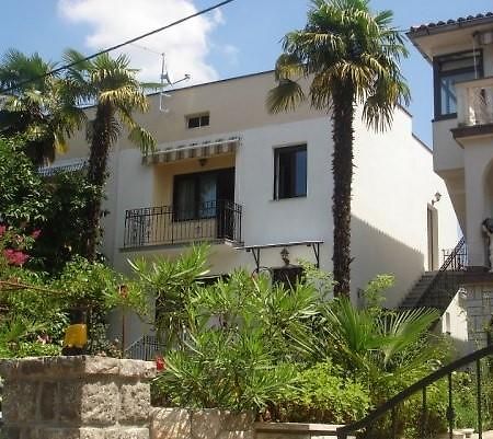 Apartmani Slavica Malinska Kültér fotó